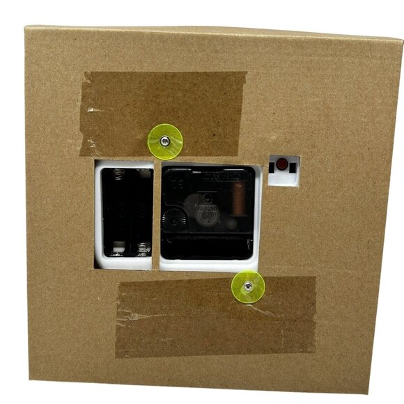 Feldstein Musical Christmas Carol Wall Clock Snowman Family Analog Round - Picture 5 of 7